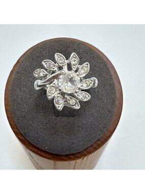 Cubic Zirconia Flower Shape Cocktail Ring Silver Plated Size 6